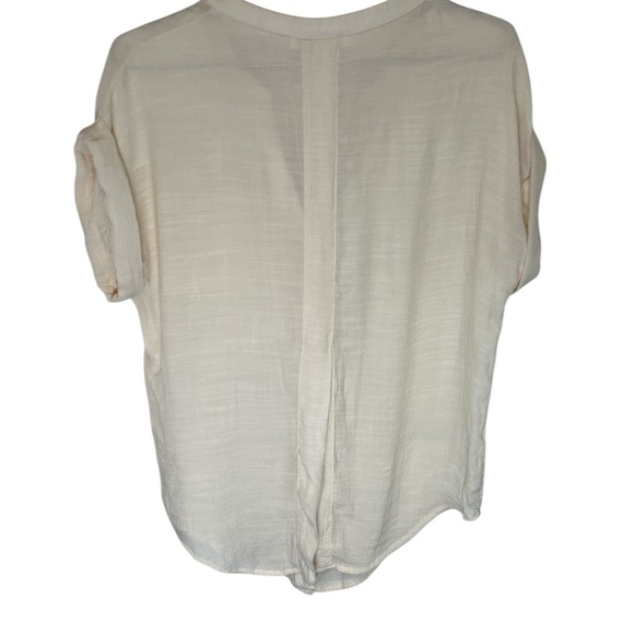 Cream Women's Top Like NEW Sz M - Picture 3 of 3
